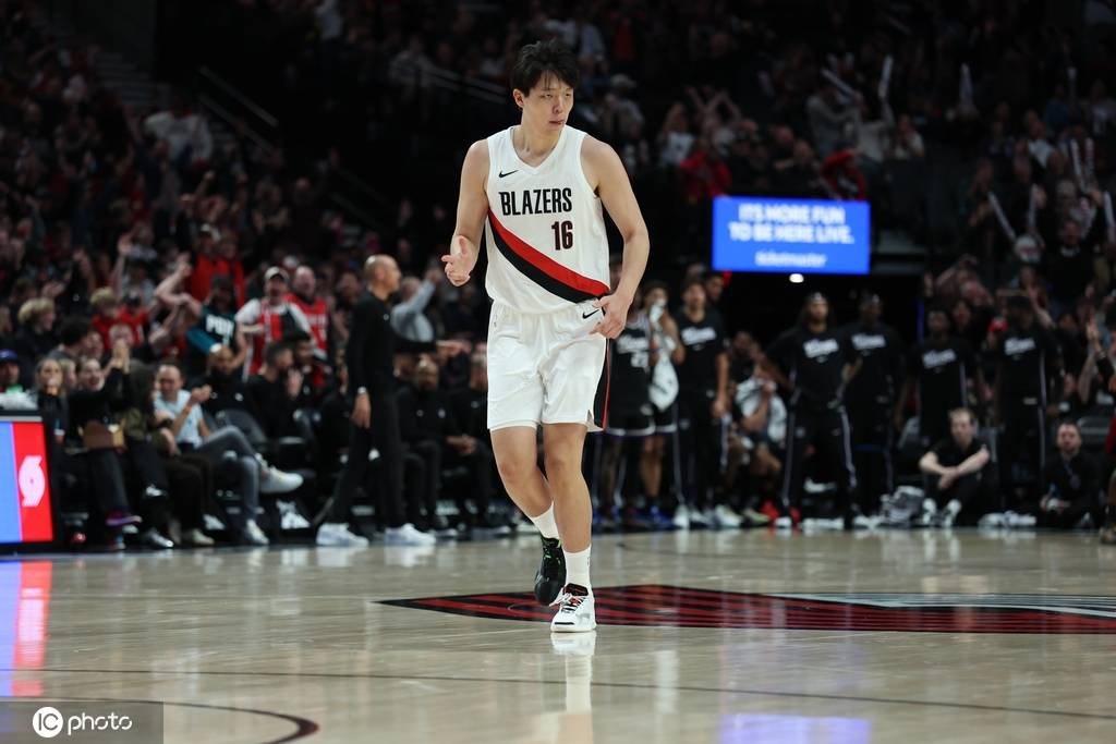 杨瀚森季前赛G2惊人蜕变 完美第3节究竟发生了什么？